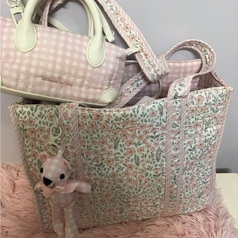 NWT Nanette Lepore Pink & White Quilted Floral Tote W/Gingham Mini Pouch + Charm